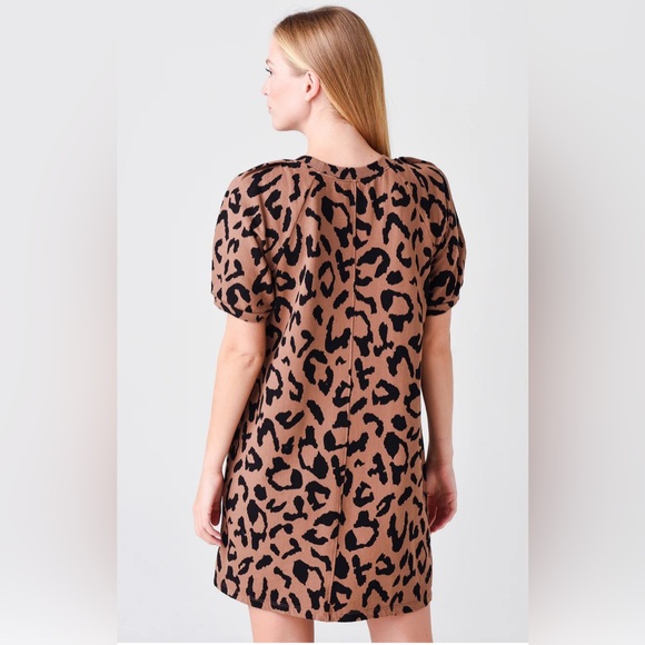 NWT Velvet by Graham and Spencer Renee Dress - Picture 3 of 6